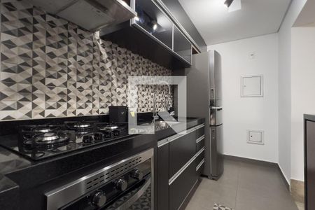 Cozinha e Área de Serviço de apartamento para alugar com 2 quartos, 62m² em Vila Leonor, Guarulhos