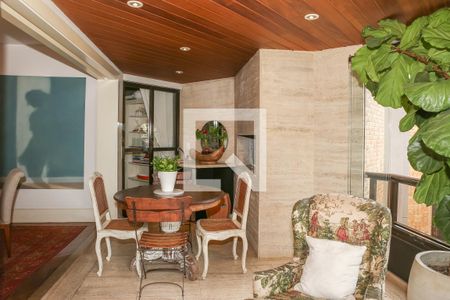 Sala de apartamento à venda com 4 quartos, 247m² em Perdizes, São Paulo