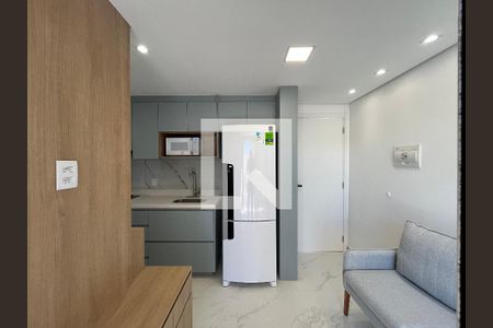 Sala de apartamento à venda com 2 quartos, 34m² em Parque Industrial Tomas Edson, São Paulo