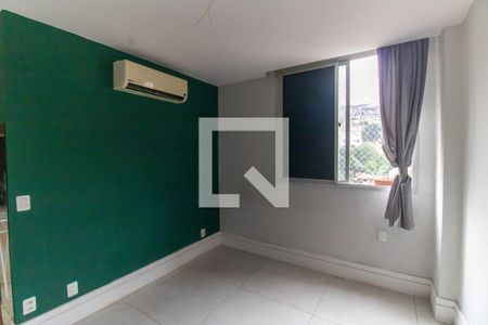Suíte  de apartamento para alugar com 1 quarto, 45m² em Ingá, Niterói