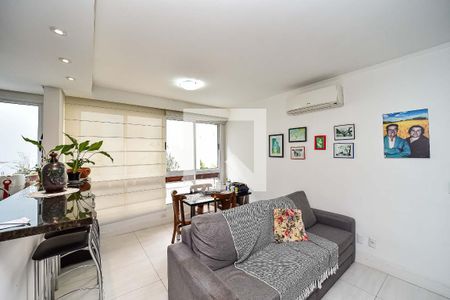 Sala de apartamento à venda com 2 quartos, 80m² em Petrópolis, Porto Alegre