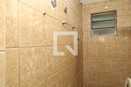 Banheiro de casa para alugar com 1 quarto, 100m² em Parada Xv de Novembro, São Paulo