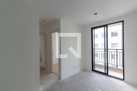 Sala de apartamento para alugar com 2 quartos, 50m² em Usina Piratininga, São Paulo