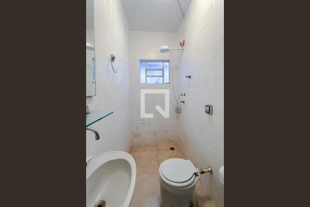 Banheiro de casa para alugar com 1 quarto, 60m² em Pompeia, São Paulo