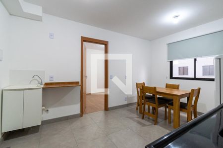 Vista da Sala/Cozinha de apartamento para alugar com 1 quarto, 27m² em Jardim Oriental, São Paulo