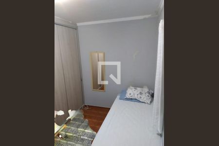 Casa à venda com 3 quartos, 240m² em Jardim Las Vegas, Santo André