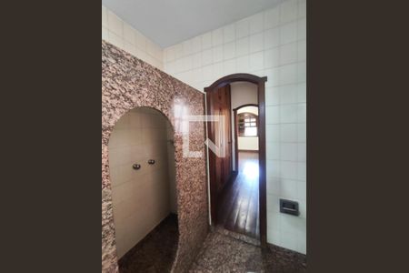Casa para alugar com 6 quartos, 460m² em Padre Eustáquio, Belo Horizonte