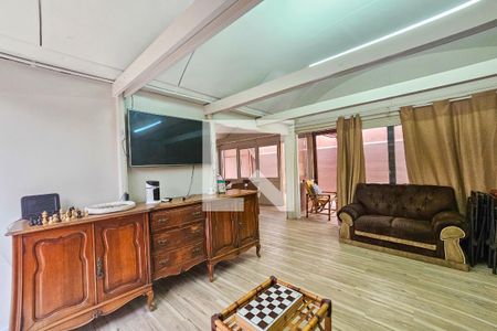 Casa para alugar com 2 quartos, 170m² em Jardim Virginia, Guarujá