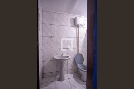 Banheiro de casa para alugar com 2 quartos, 150m² em Mutuaguaçu, São Gonçalo