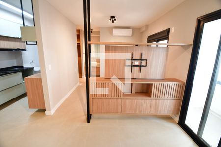 Sala de kitnet/studio para alugar com 1 quarto, 46m² em Centro, Campinas