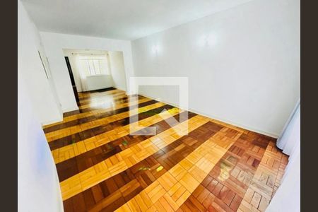 Casa à venda com 3 quartos, 250m² em Itaim Bibi, São Paulo