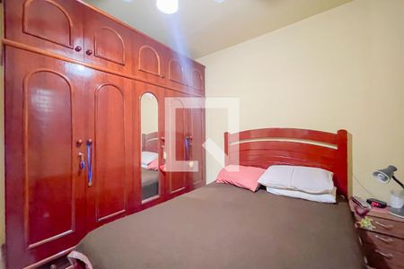 Quarto 1 (Casa 1) de casa à venda com 4 quartos, 180m² em Cidade das Flores, Osasco