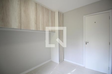 Quarto  de apartamento para alugar com 2 quartos, 44m² em Jardim Leonidas Moreira, São Paulo
