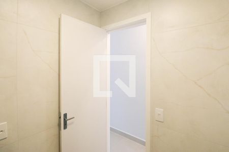 Banheiro 1 de apartamento para alugar com 3 quartos, 66m² em Carandiru, São Paulo