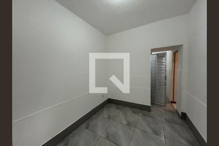 Sala de casa para alugar com 2 quartos, 42m² em Quintino Bocaiúva, Rio de Janeiro