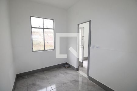 Quarto 1 de casa para alugar com 2 quartos, 42m² em Quintino Bocaiúva, Rio de Janeiro