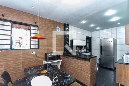 Cozinha de casa à venda com 4 quartos, 180m² em Vila Ipojuca, São Paulo