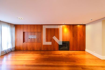 Casa de Condomínio para alugar com 4 quartos, 452m² em Morumbi, São Paulo