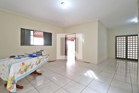 Sala de casa para alugar com 3 quartos, 200m² em Nova Uberlândia, Uberlândia