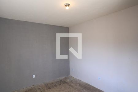 Quarto de casa para alugar com 2 quartos, 45m² em Boa Vista, Belo Horizonte