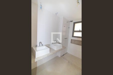 Apartamento à venda com 4 quartos, 214m² em Icaraí, Niterói