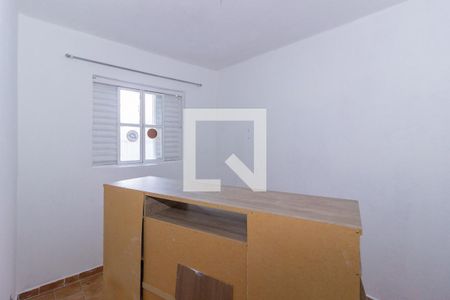 Quarto 2 de casa para alugar com 3 quartos, 150m² em Vila Iorio, São Paulo