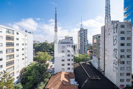 Sala/Cozinha - Vista de apartamento à venda com 2 quartos, 59m² em Cerqueira César, São Paulo