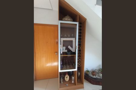 cristaleira de apartamento à venda com 3 quartos, 130m² em Europa, Contagem