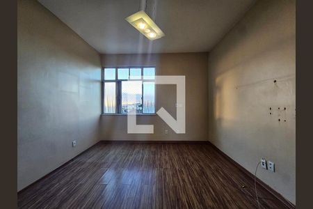 sala de apartamento para alugar com 3 quartos, 101m² em Barbalho, Salvador
