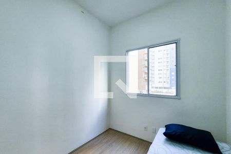 Quarto 1 de apartamento para alugar com 2 quartos, 42m² em Santo Cristo, Rio de Janeiro