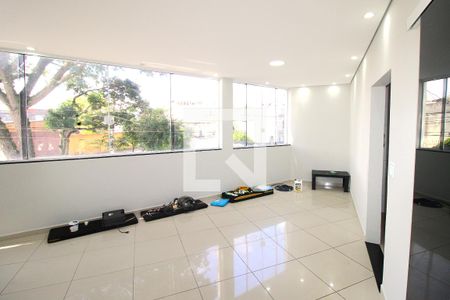 Sala de casa para alugar com 2 quartos, 180m² em Jardim Camargo Novo, São Paulo