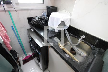 Sala / Cozinha de apartamento à venda com 2 quartos, 41m² em Itaquera, São Paulo