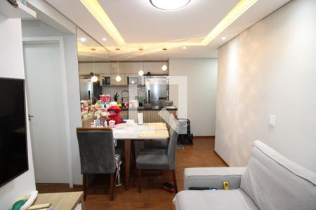 Sala / Cozinha de apartamento à venda com 2 quartos, 41m² em Itaquera, São Paulo