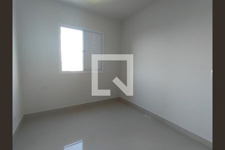 Quarto de apartamento para alugar com 2 quartos, 48m² em Tibery, Uberlândia