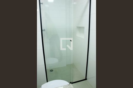 Banheiro de kitnet/studio para alugar com 1 quarto, 32m² em Picanço, Guarulhos