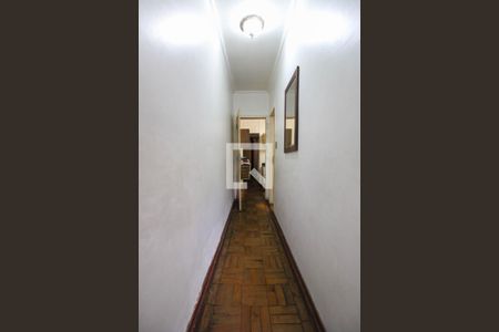 Corredor de casa à venda com 3 quartos, 150m² em Jardim Taboao, São Paulo