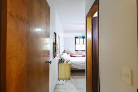 Casa à venda com 3 quartos, 131m² em Vila Rosa, São Paulo
