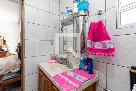 Banheiro da Suíte de casa para alugar com 6 quartos, 250m² em Vila Dionisia, São Paulo