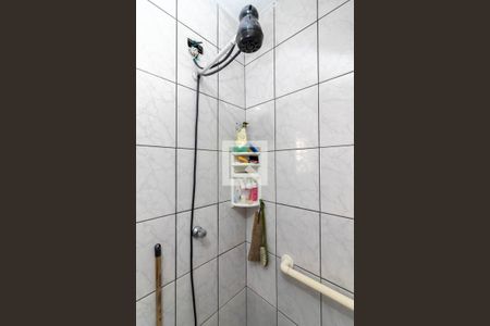 Banheiro da Suíte de casa para alugar com 6 quartos, 250m² em Vila Dionisia, São Paulo