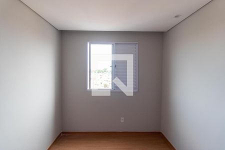 Quarto 01 de apartamento para alugar com 2 quartos, 43m² em Parque Industrial, Campinas