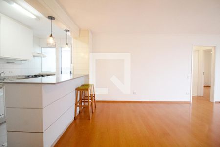 Apartamento para alugar com 2 quartos, 70m² em Vila Madalena, São Paulo
