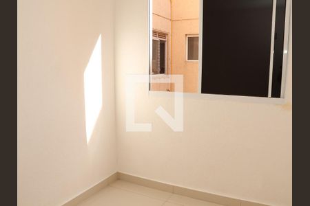 Apartamento à venda com 2 quartos, 42m² em Residencial Barcelona, Goiânia