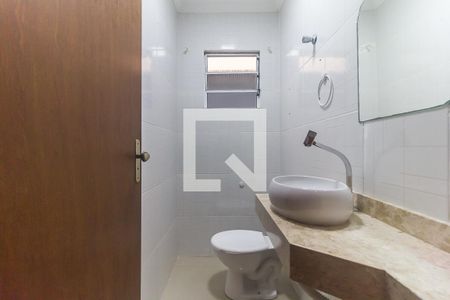 Lavabo de casa para alugar com 3 quartos, 160m² em Jardim Planalto, Mogi das Cruzes