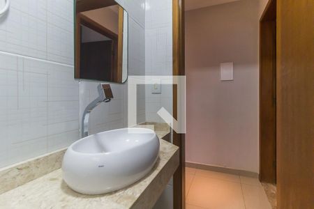 Lavabo de casa para alugar com 3 quartos, 160m² em Jardim Planalto, Mogi das Cruzes