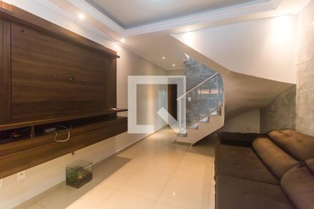 Sala de casa para alugar com 3 quartos, 160m² em Jardim Planalto, Mogi das Cruzes
