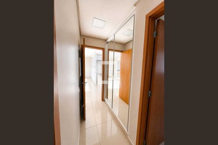 Corredor de apartamento à venda com 3 quartos, 85m² em Jardim Atlantico, Goiânia