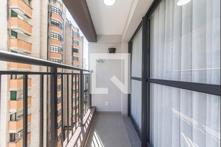 Varanda de kitnet/studio à venda com 1 quarto, 25m² em Campo Belo, São Paulo