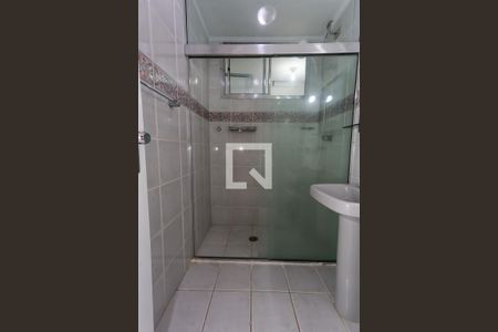 Banheiro de apartamento à venda com 2 quartos, 11m² em Vila Progredior, São Paulo
