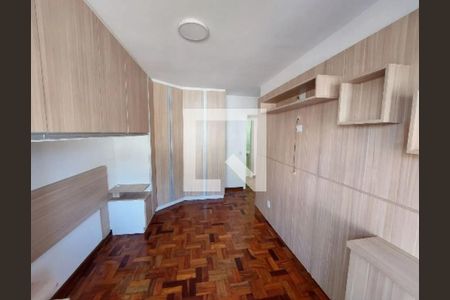 Quarto 1 de apartamento para alugar com 2 quartos, 75m² em Medianeira, Porto Alegre