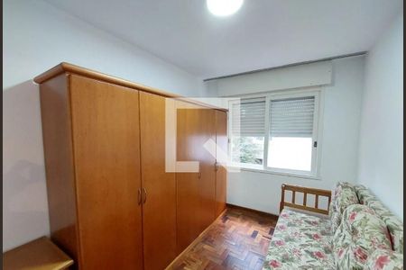 Quarto 2 de apartamento para alugar com 2 quartos, 75m² em Medianeira, Porto Alegre